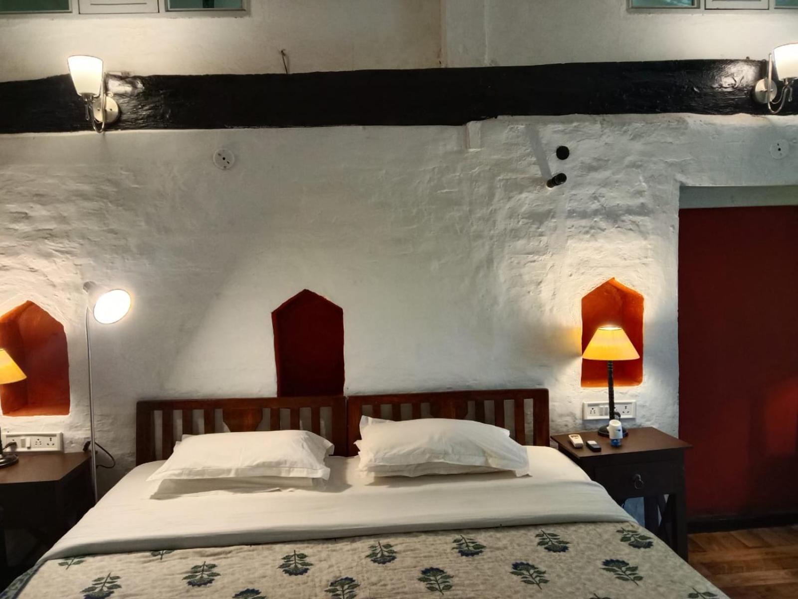 Labboo'z Café&Lodge Maheshwar Esterno foto